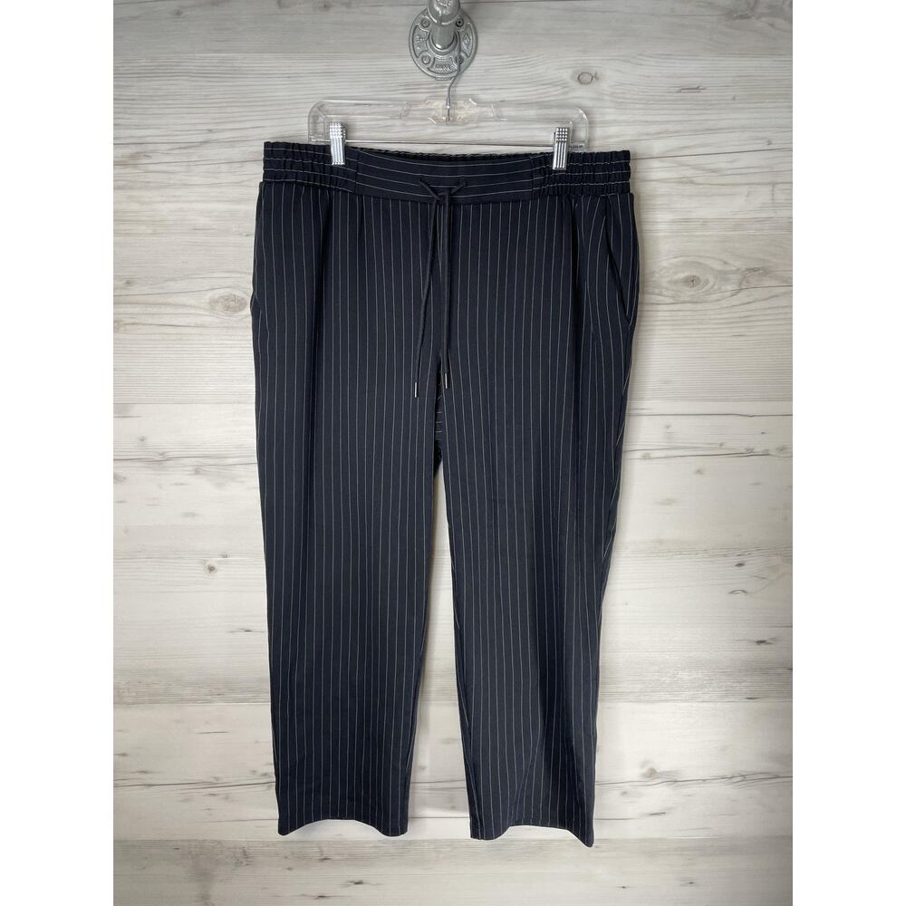 A New Day Pants Womens XL‎ Black Pinstripe Pull On Cropped Elastic Drawstring